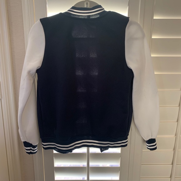 Jacket - Picture 2 of 3